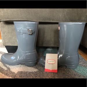 Grey short hunter boots